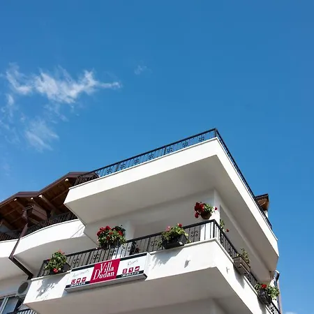 Dudan Lakeview