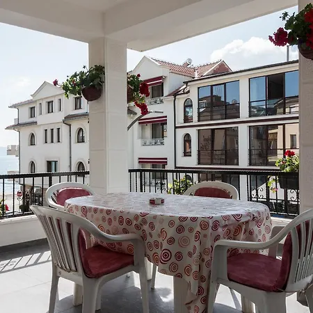 Dudan Lakeview Apartament Ochryda